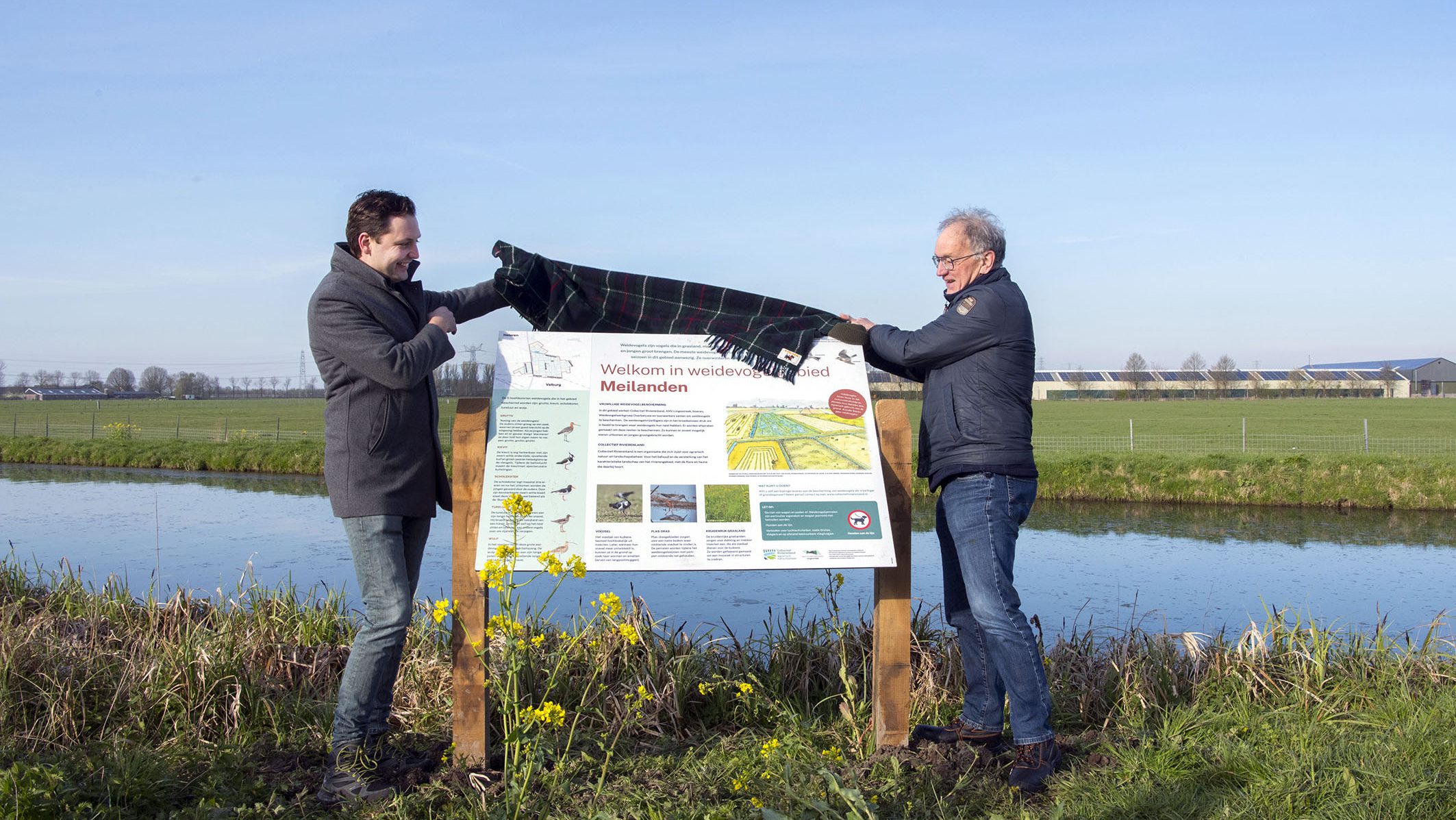 Informatiebord bij weidevogelgebied Meilanden onthuld